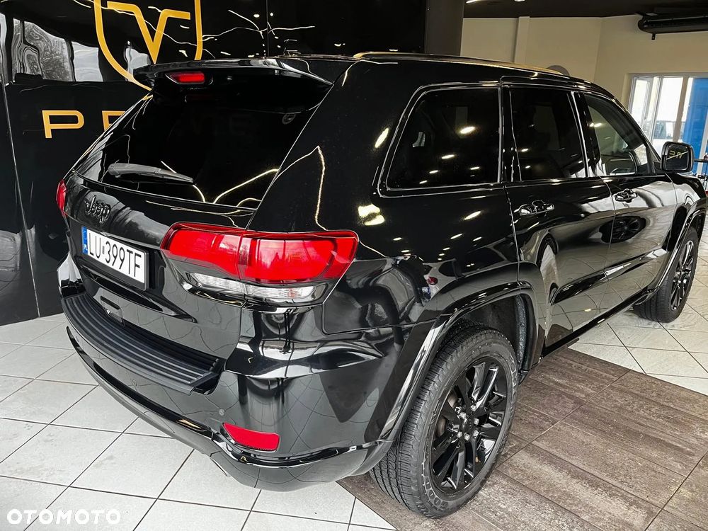 Jeep Grand Cherokee - 6