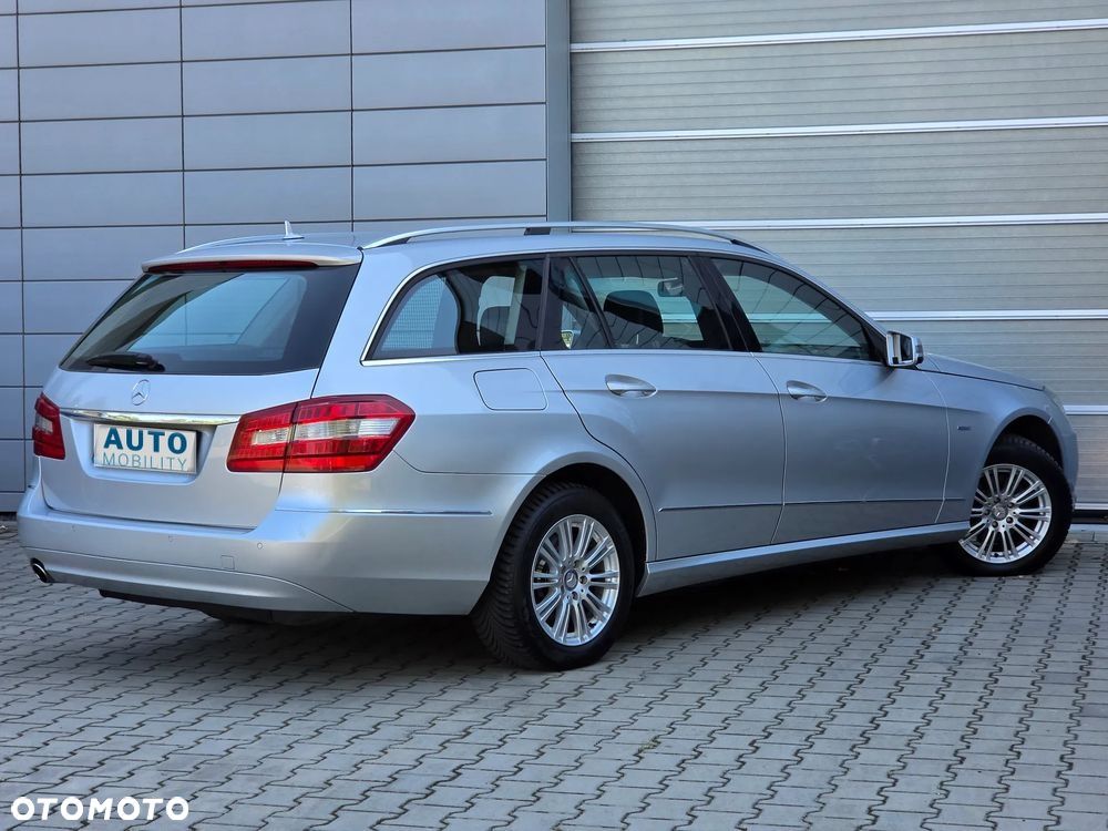 Mercedes-Benz Klasa E 200 CGI BlueEFFICIENCY Automatik Elegance - 15