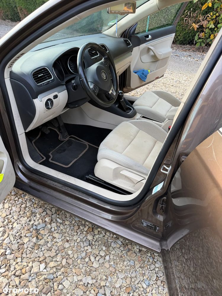Volkswagen Golf 2.0 TDI Highline - 9