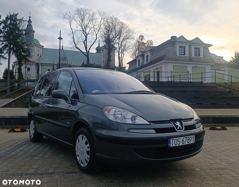 Peugeot 807 HDi 135 Premium - 2