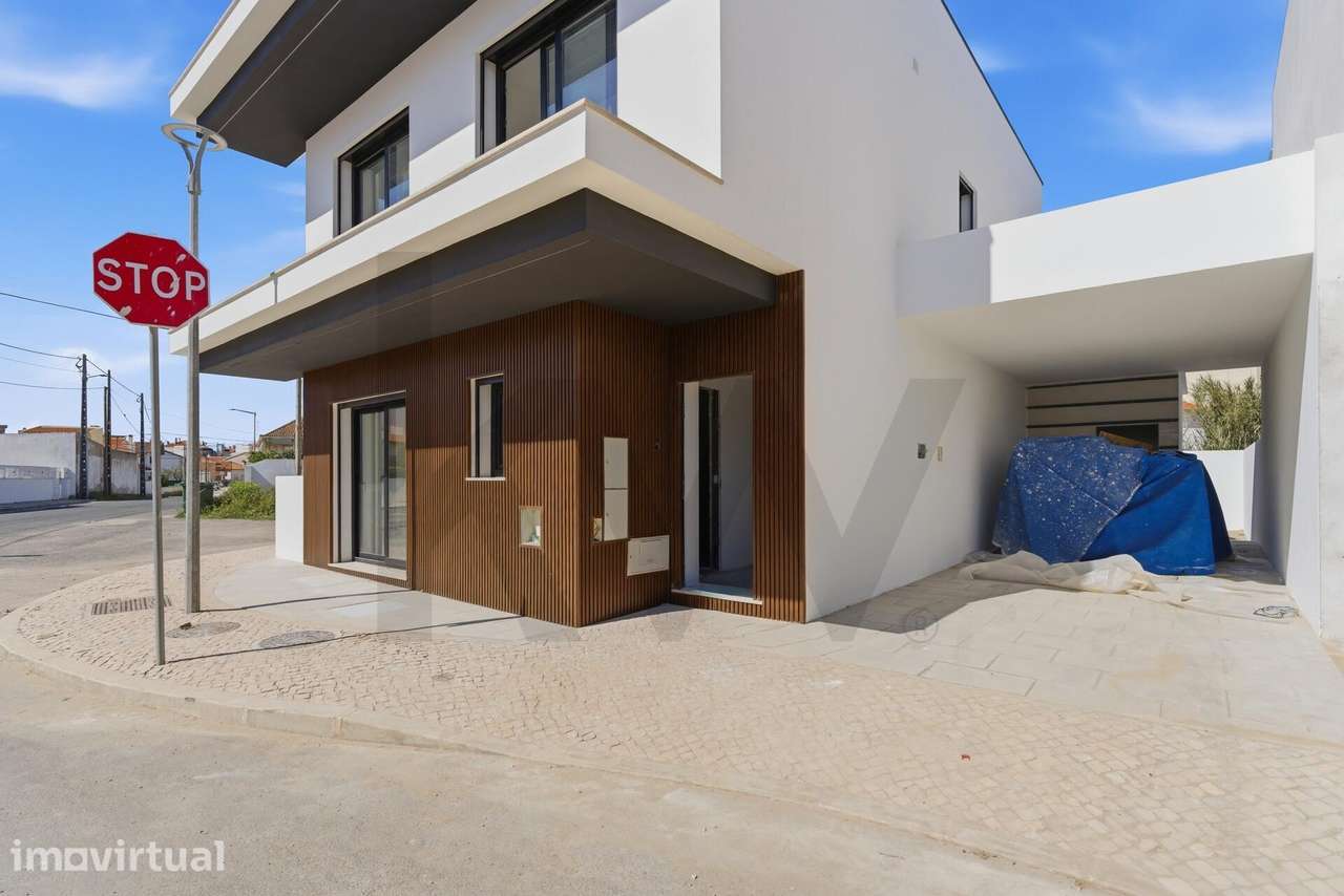Azure Bay Villas - T4 Dupplex a 7 minutos a pé da Baía de São Martinho - Grande imagem: 3/37