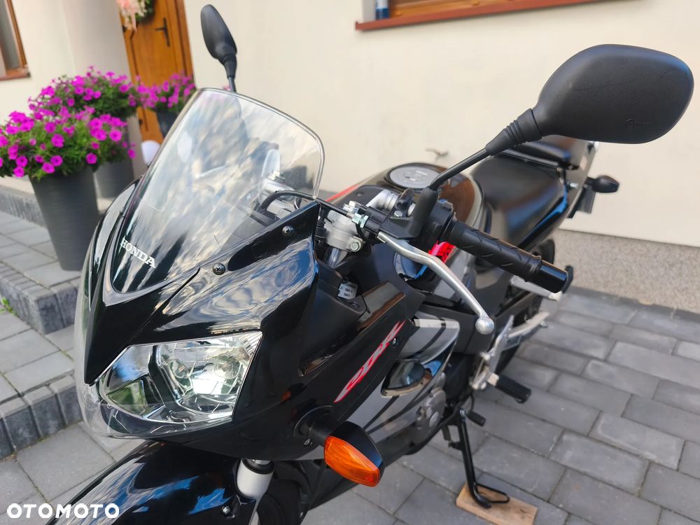 Honda CBR - 22