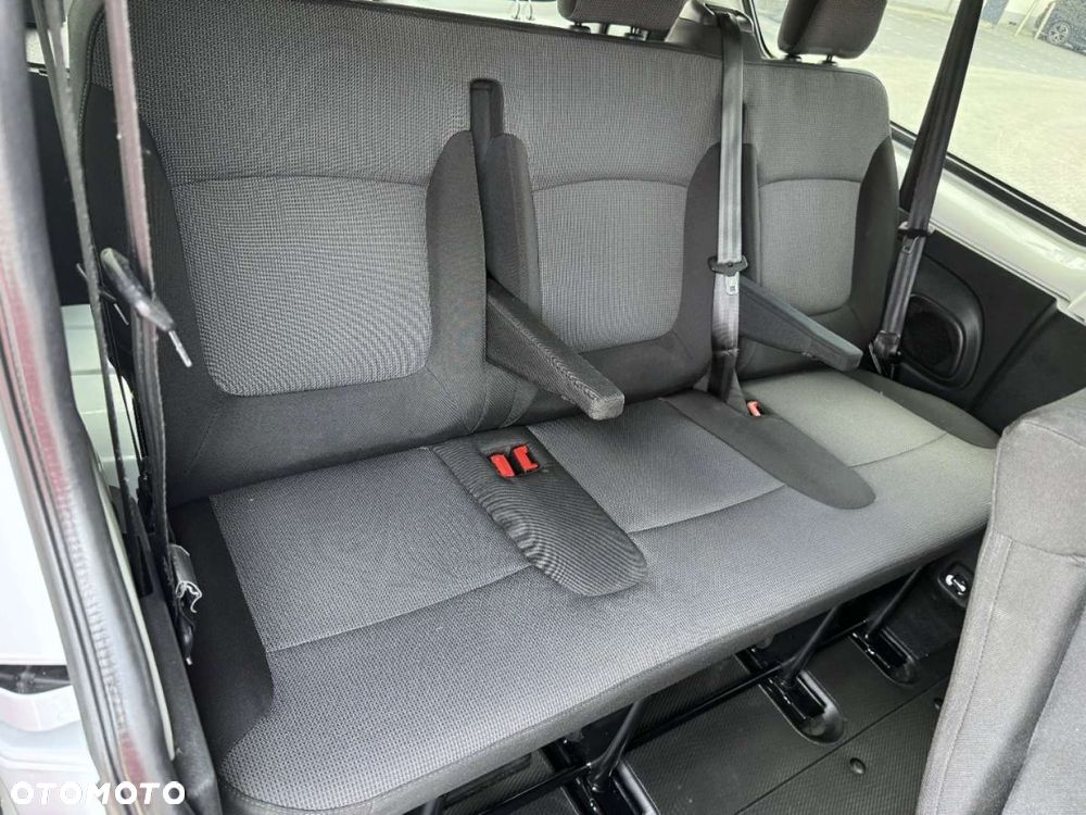 Renault Trafic - 6