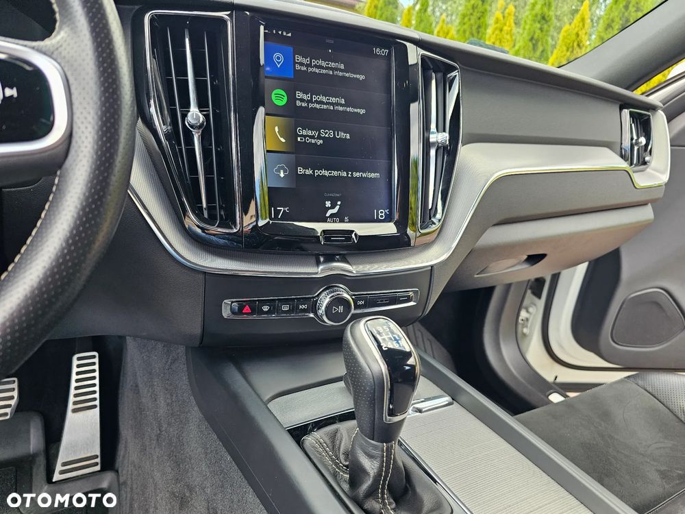 Volvo XC 60 D3 R-Design - 19