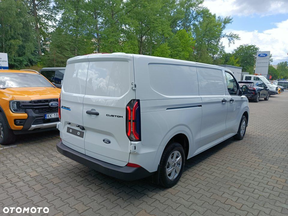 Ford Transit Custom - 3