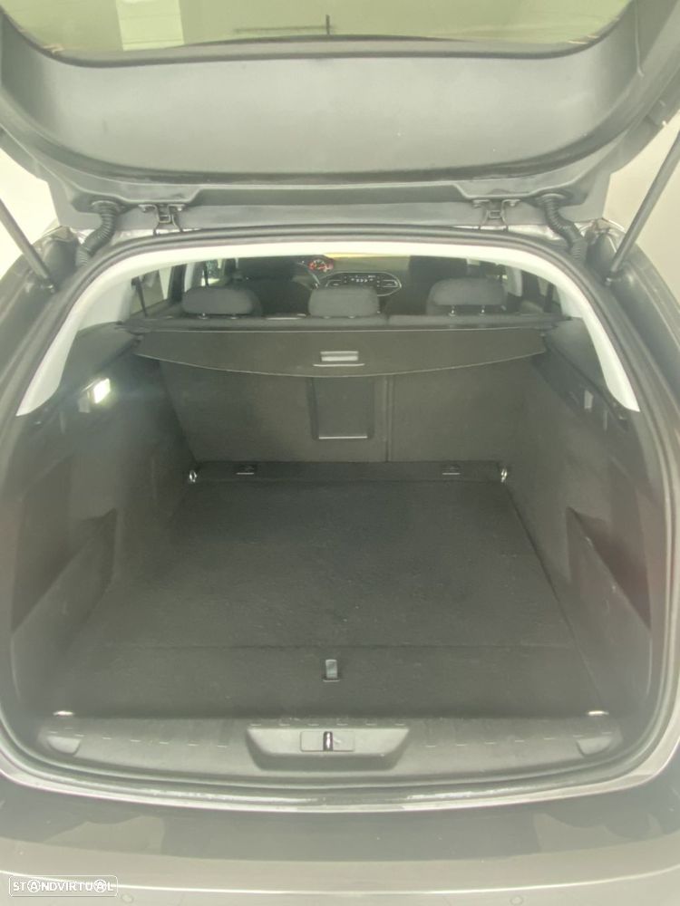 Peugeot 308 SW 1.5 BlueHDi Style EAT8 - 14