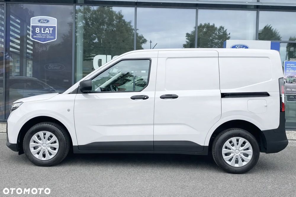 Ford Transit Courier - 4