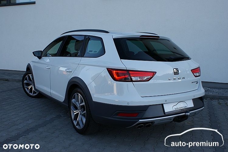 Seat Leon 2.0 TDI DPF XCELLENCE - 30