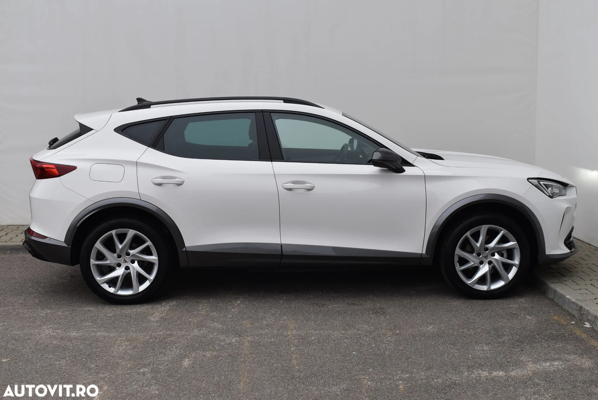 Cupra Formentor 1.4 e-HYBRID PHEV - 4