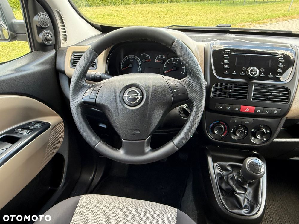 Opel Combo - 31