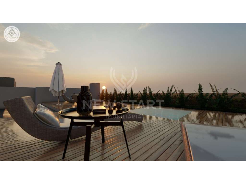 Penthouse T4 de Luxo com Piscina Privativa e Vista Panorâmica sobre... - Grande imagem: 2/37
