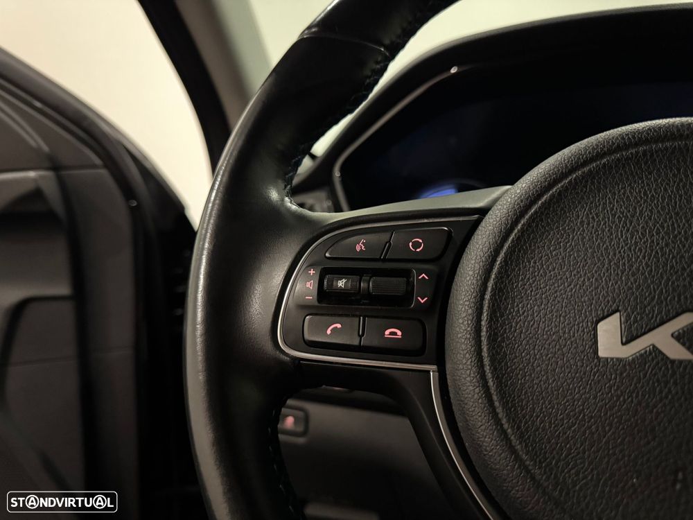 Kia e-Niro 39.2kWh Move 39 - 51