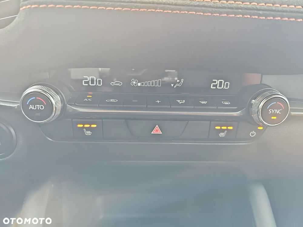 Mazda 3 2.0 mHEV Nagisa - 18