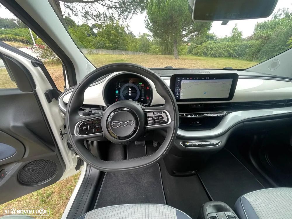 Fiat 500e Icon — fotografia 20