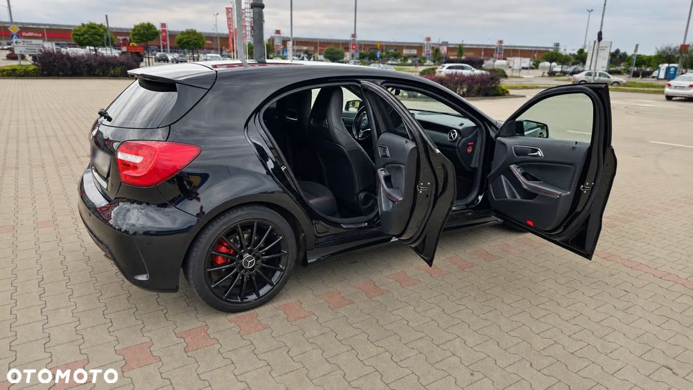 Mercedes-Benz Klasa A 180 (BlueEFFICIENCY) 7G-DCT AMG Sport - 7
