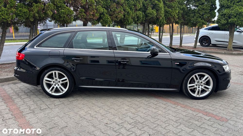 Audi A4 Avant 3.0 TDI DPF multitronic S line Sportpaket - 2