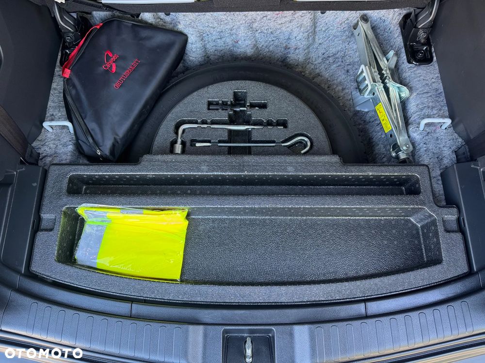 Honda CR-V 1.5 Lifestyle (Honda Connect+ / 7 os.) CVT - 28