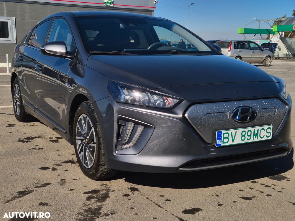 Hyundai IONIQ - 2