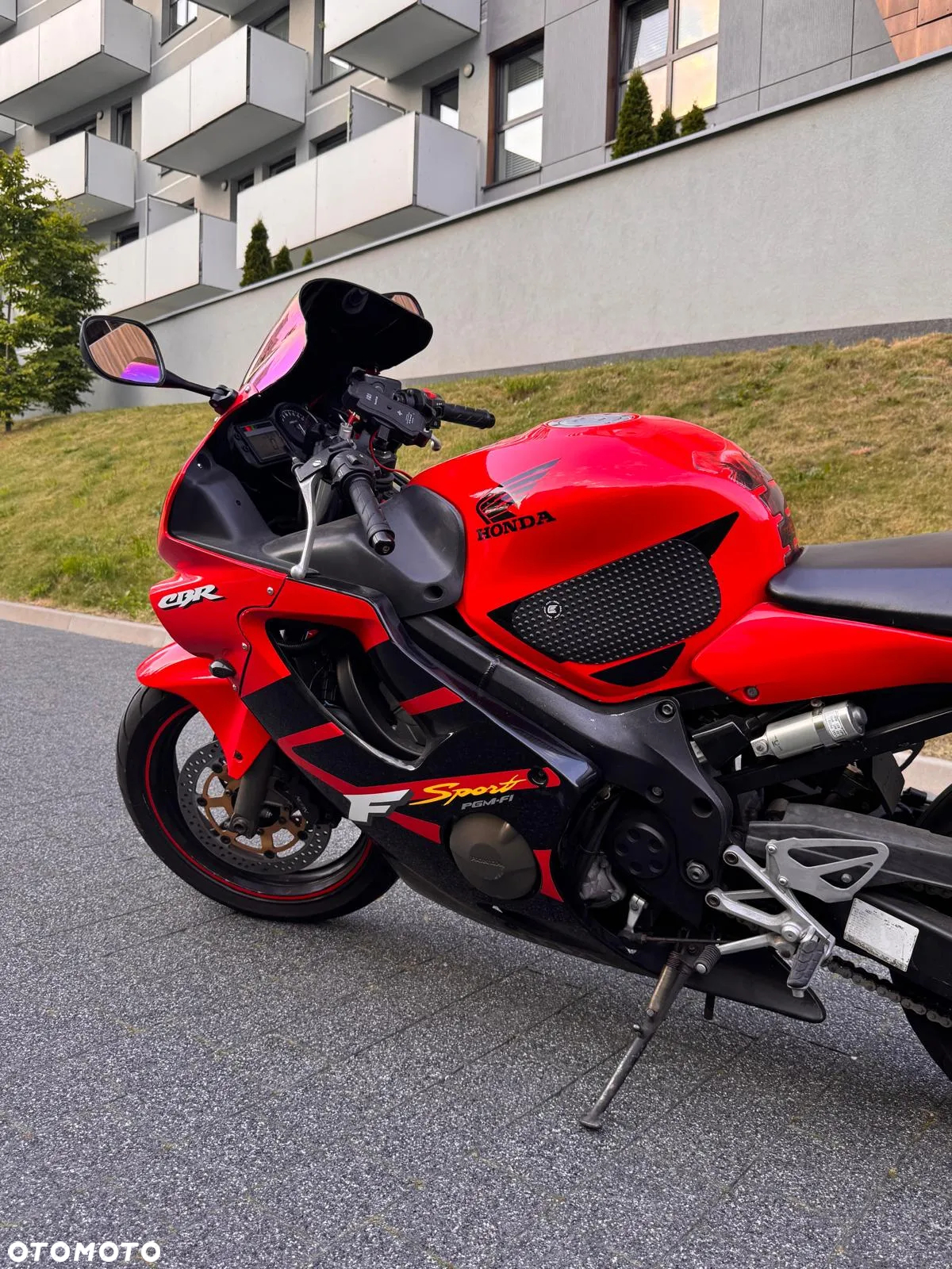 Honda CBR - 18