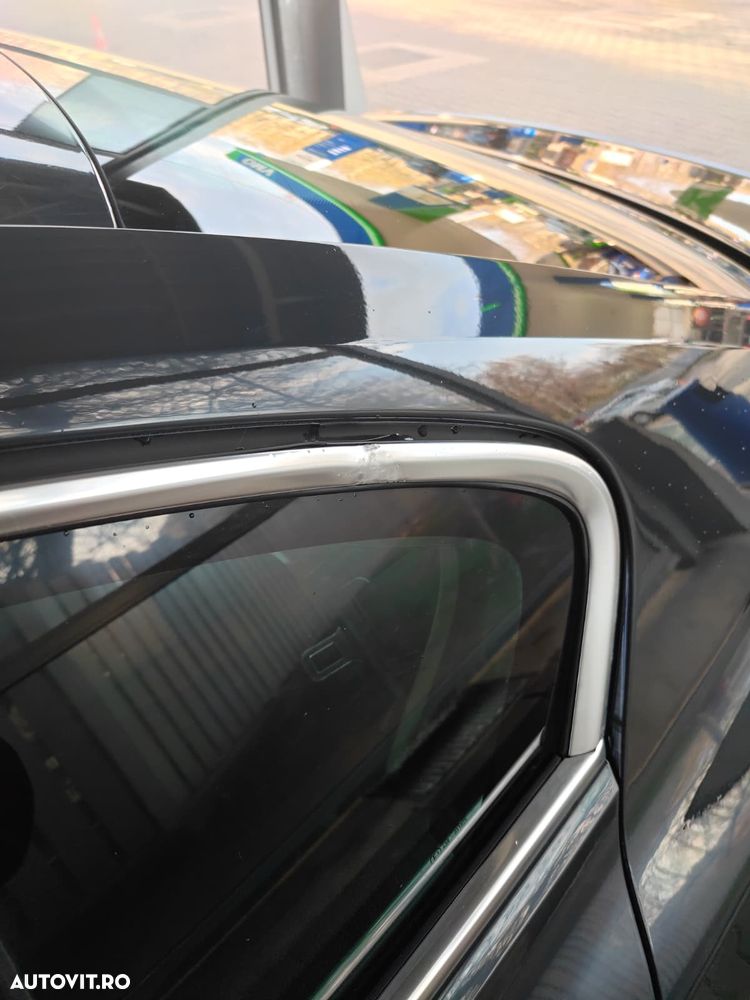 Volkswagen Passat 2.0 TDI Comfortline - 13