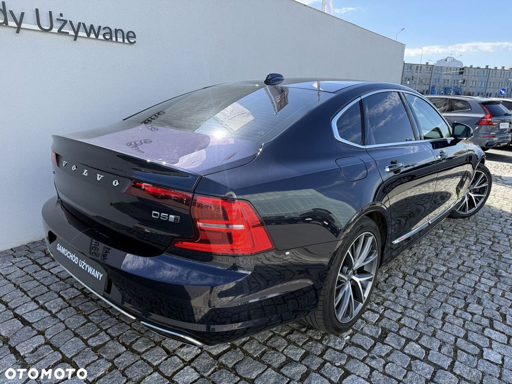 Volvo S90 - 25
