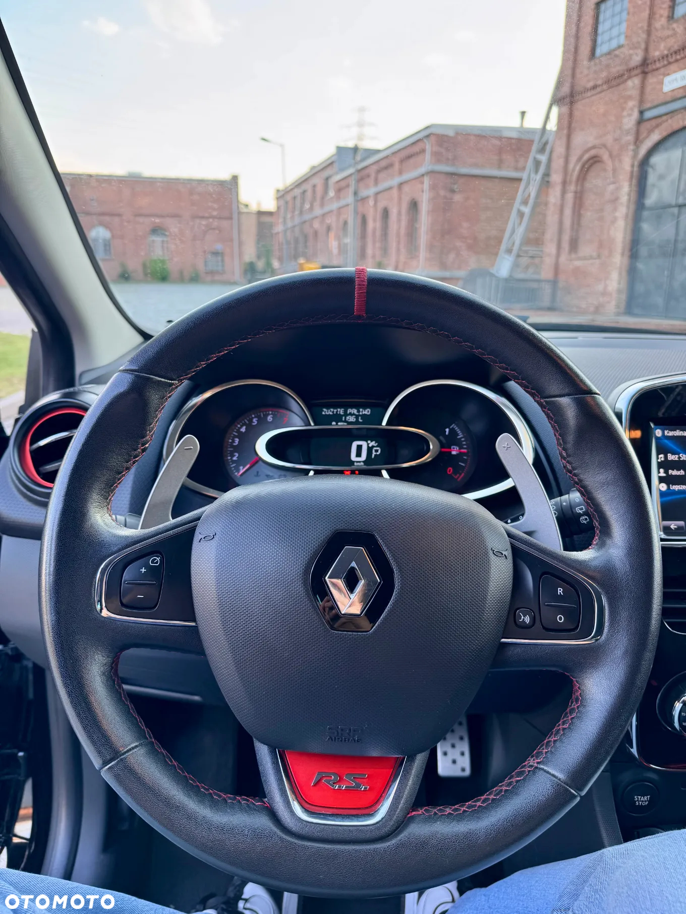 Renault Clio 1.6 R.S.Trophy 220 EDC - 19