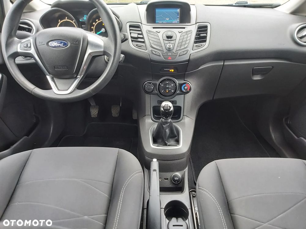 Ford Fiesta 1.5 TDCi Ambiente - 35
