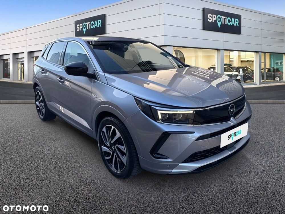 Opel Grandland 1.2 T Business Elegance S&S - 3
