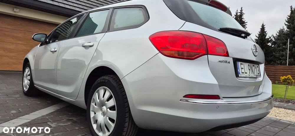 Opel Astra - 4