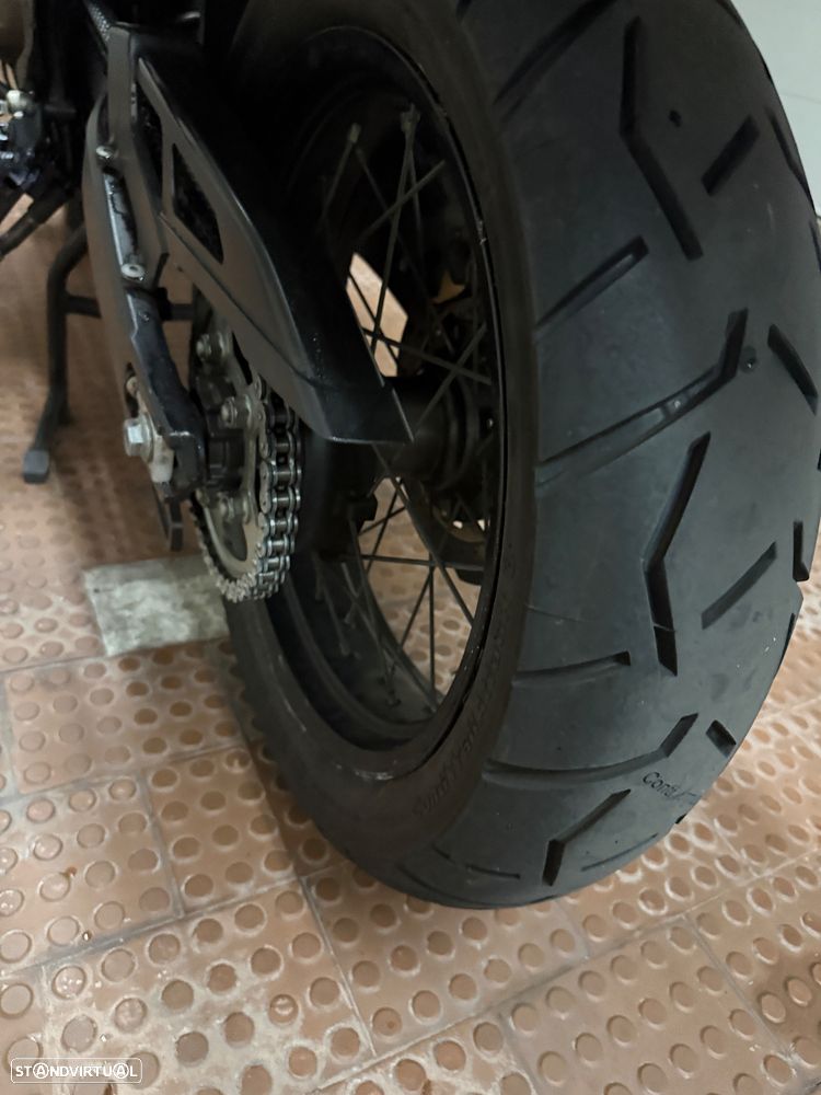Honda Africa Twin - 11