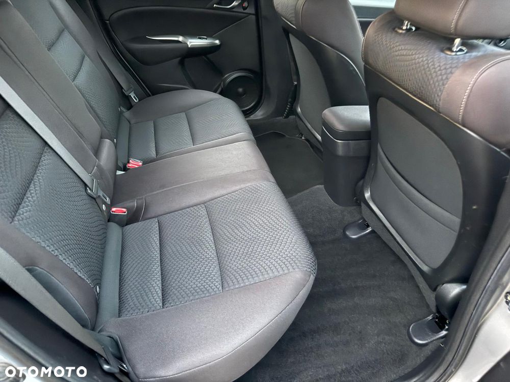 Honda Civic 1.4 i-VTEC Comfort - 25