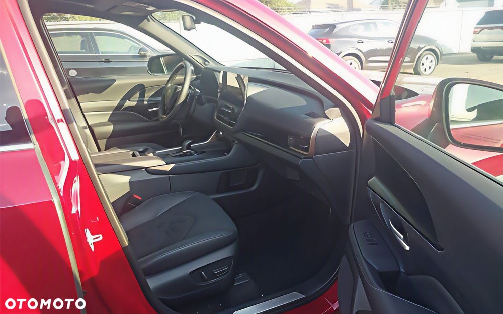 Toyota Grand Highlander - 8