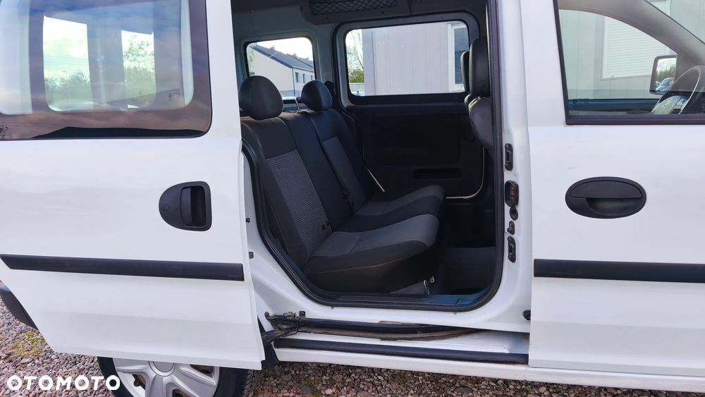 Opel Combo - 30