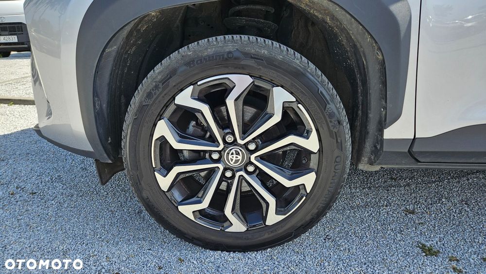 Toyota Yaris Cross Hybrid 1.5 Comfort - 16