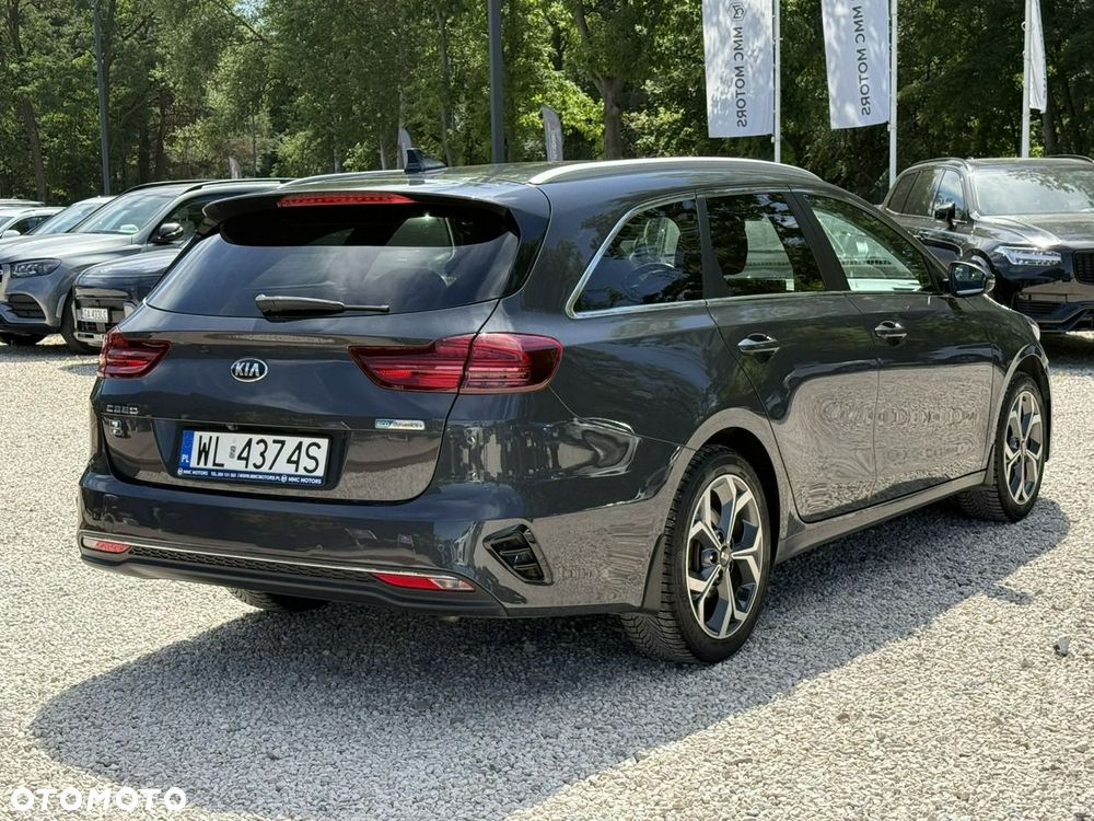 Kia Ceed - 3