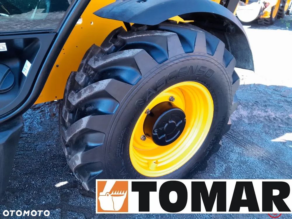 JCB 540-140 - 17