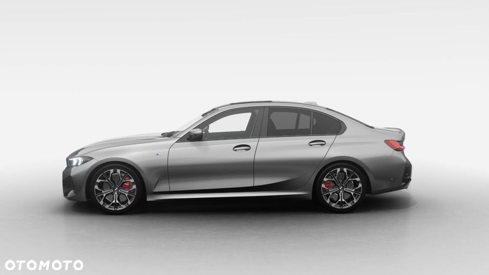 BMW Seria 3 330i xDrive M Sport sport - 5