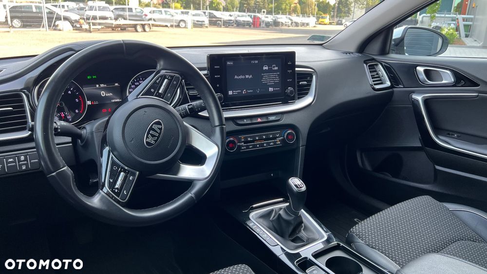 Kia Ceed 1.6 CRDi mHEV L - 12