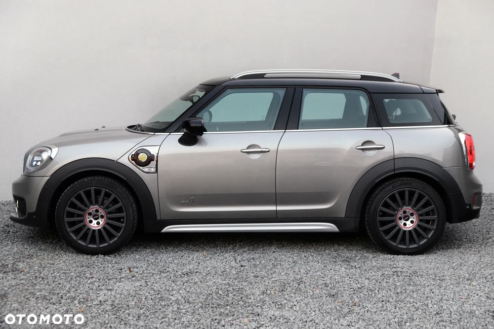MINI Countryman Cooper SE ALL4 John Cooper Works Trim - 21