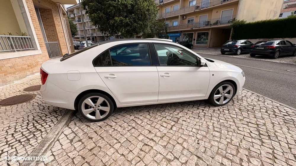 Skoda Rapid 1.6 TDI Active - 1