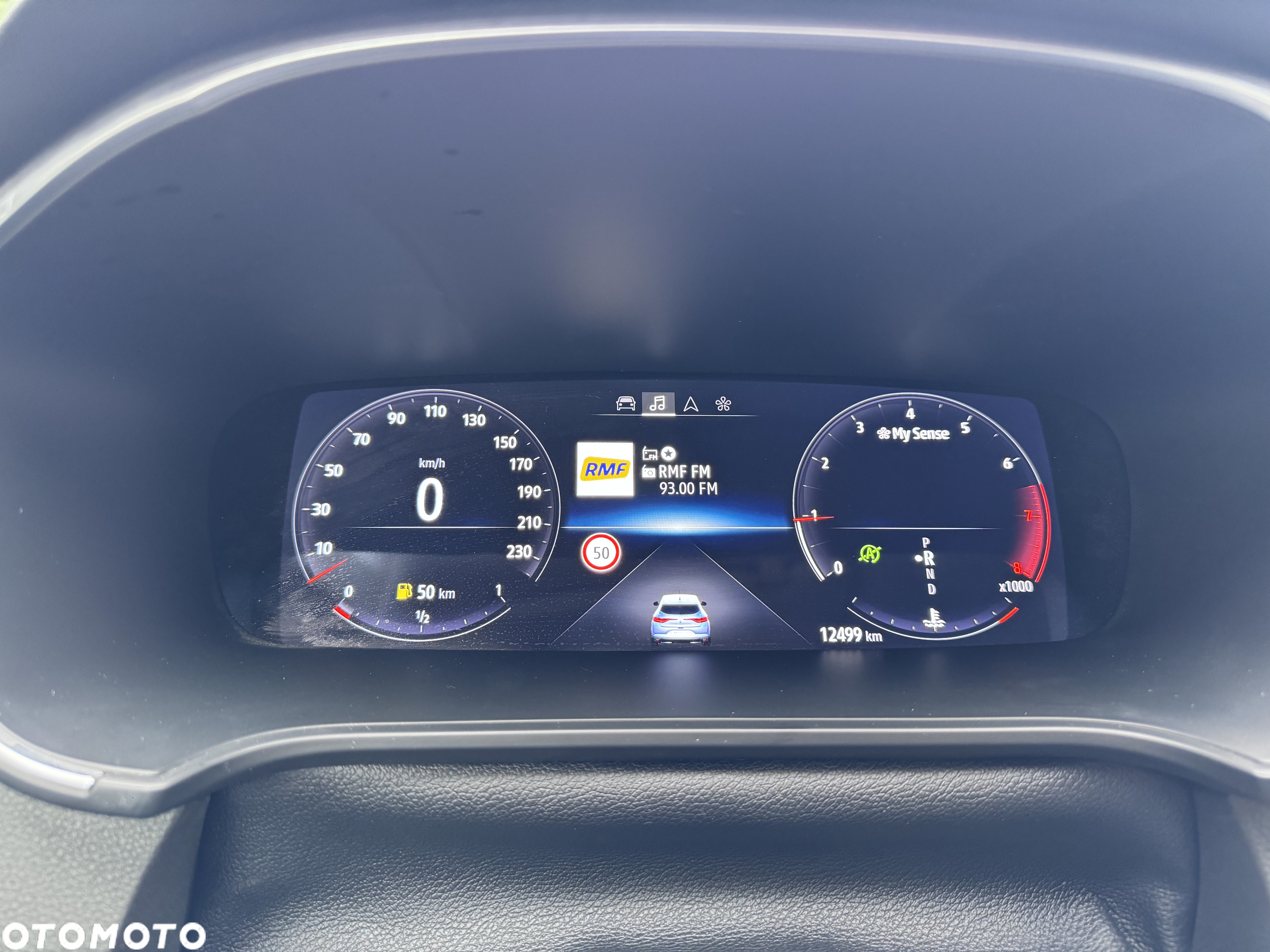 Renault Megane 1.3 TCe FAP Techno EDC - 8