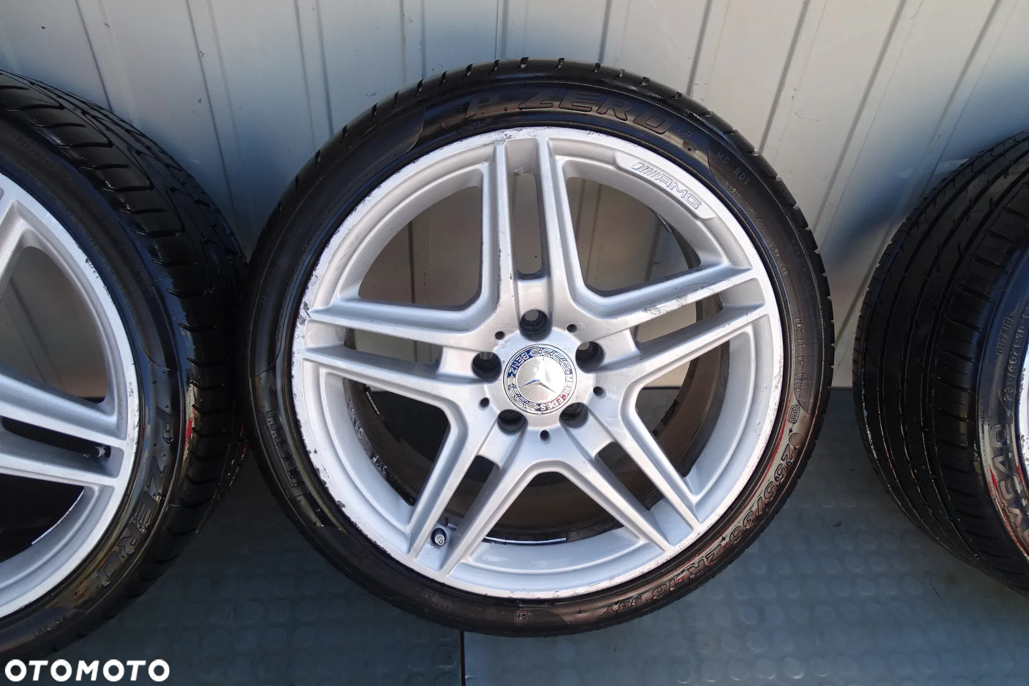 Mercedes E W212 W207 W211 C W205 CLS W218 Felgi 18 z oponami 8,0Jx18 ET48 8.5Jx18 ET45 2124013602 2074011502 - 3