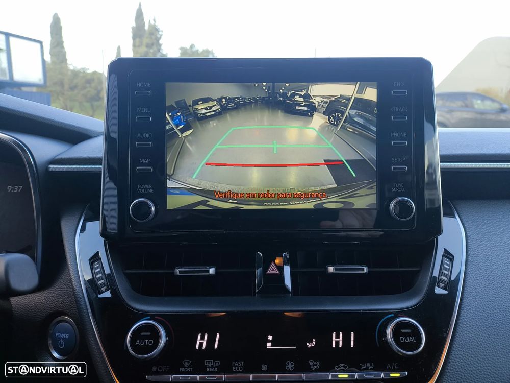 Toyota Corolla Touring Sports 1.8 Hybrid Comfort+P.Sport - 13