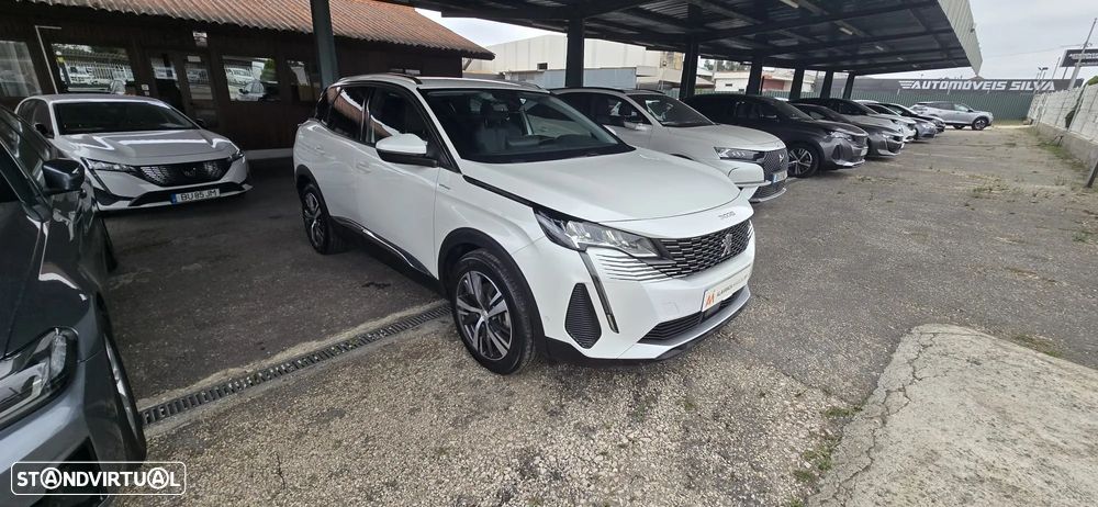 Peugeot 3008 Plug-In Hybrid 225 e-EAT8 Allure Pack - 14