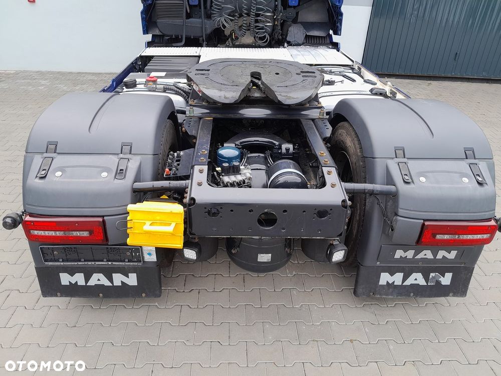 MAN TGX 18.470 4x4 HYDRODRIVE 2023r FULL OPCJA HYDRAULIKA / SKÓRZANE FOTELE - 25