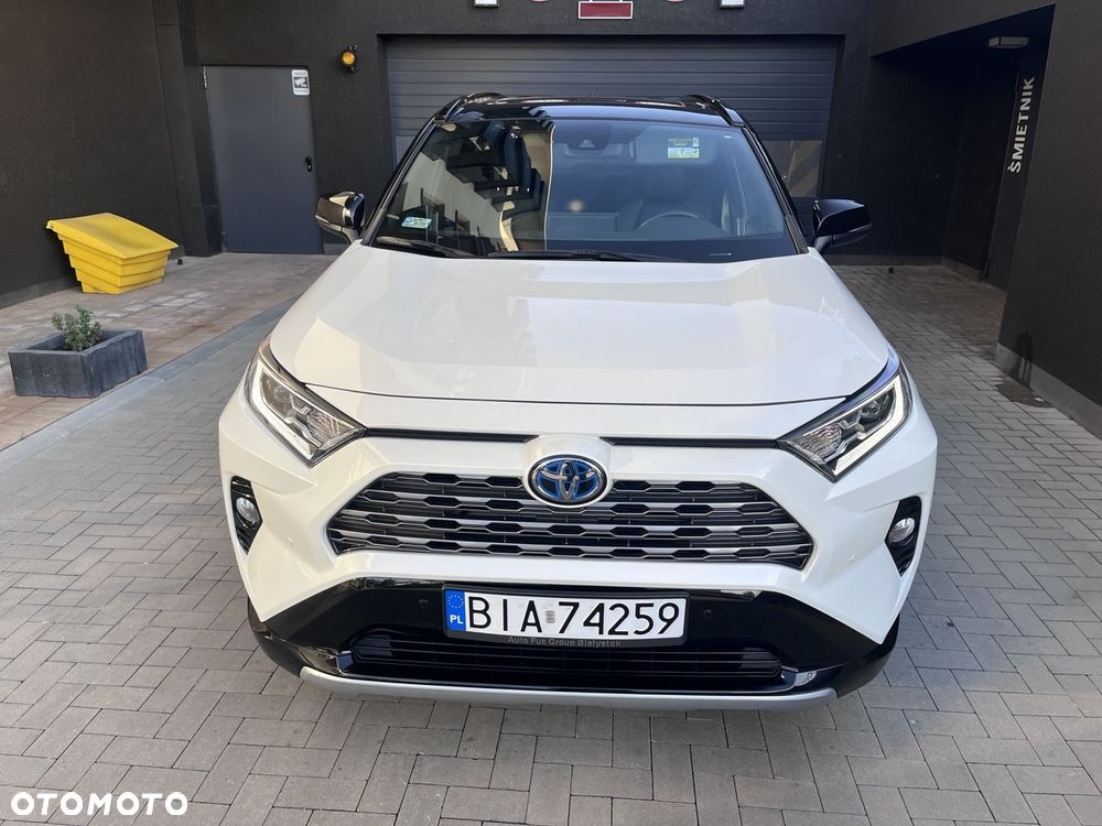 Toyota RAV4 - 18