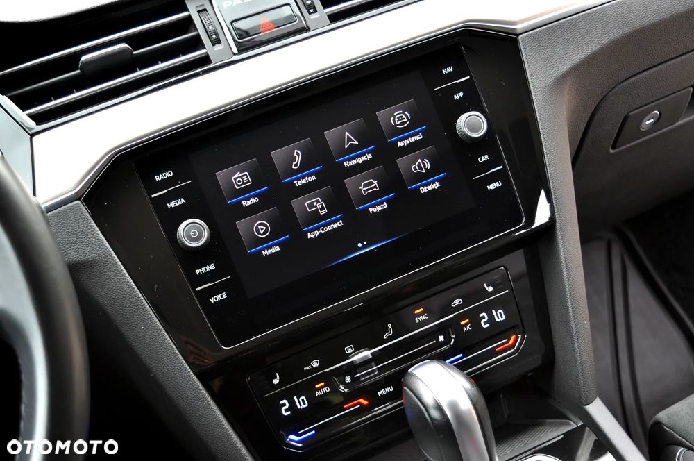 Volkswagen Passat 2.0 TDI EVO Elegance DSG - 31