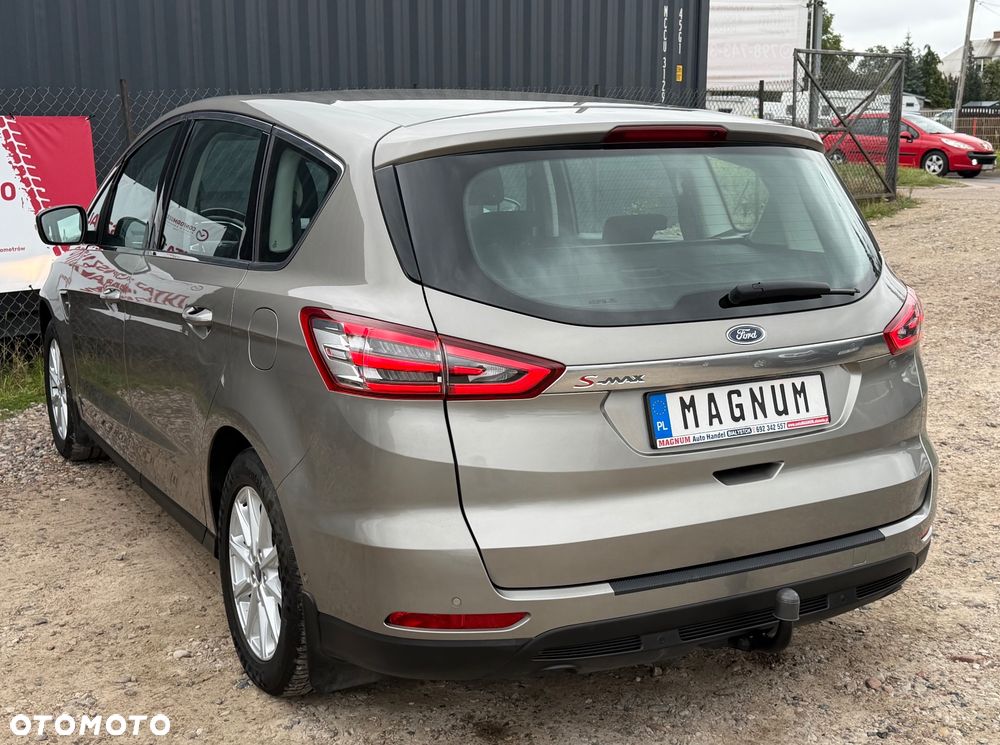 Ford S-Max - 19