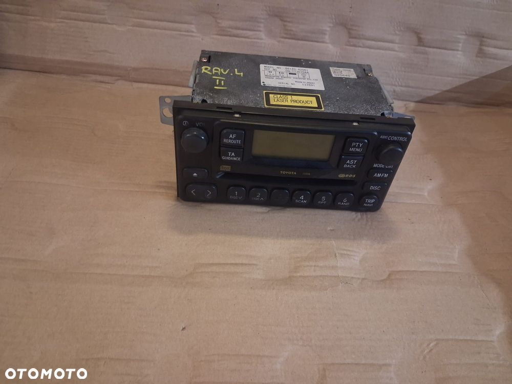 Radio TOYOTA RAV 4 II  OE - 1
