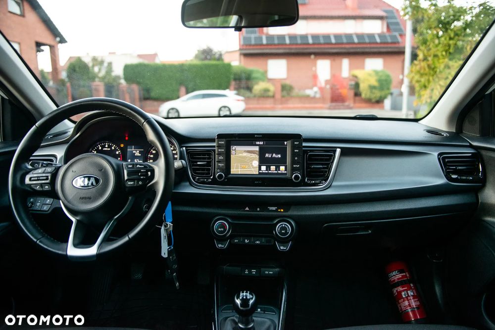 Kia Rio 1.2 Business Line Plus - 30